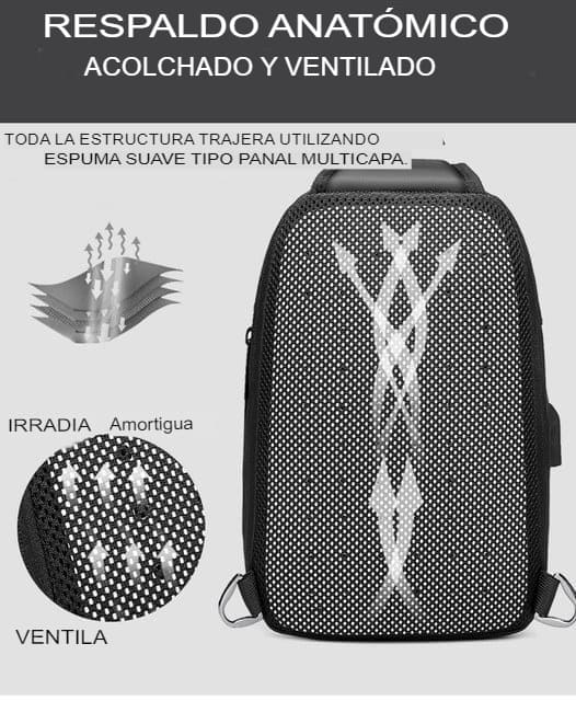 Mochila Cruzada Negra Impermeable Con USB - Bisonte Bolsos